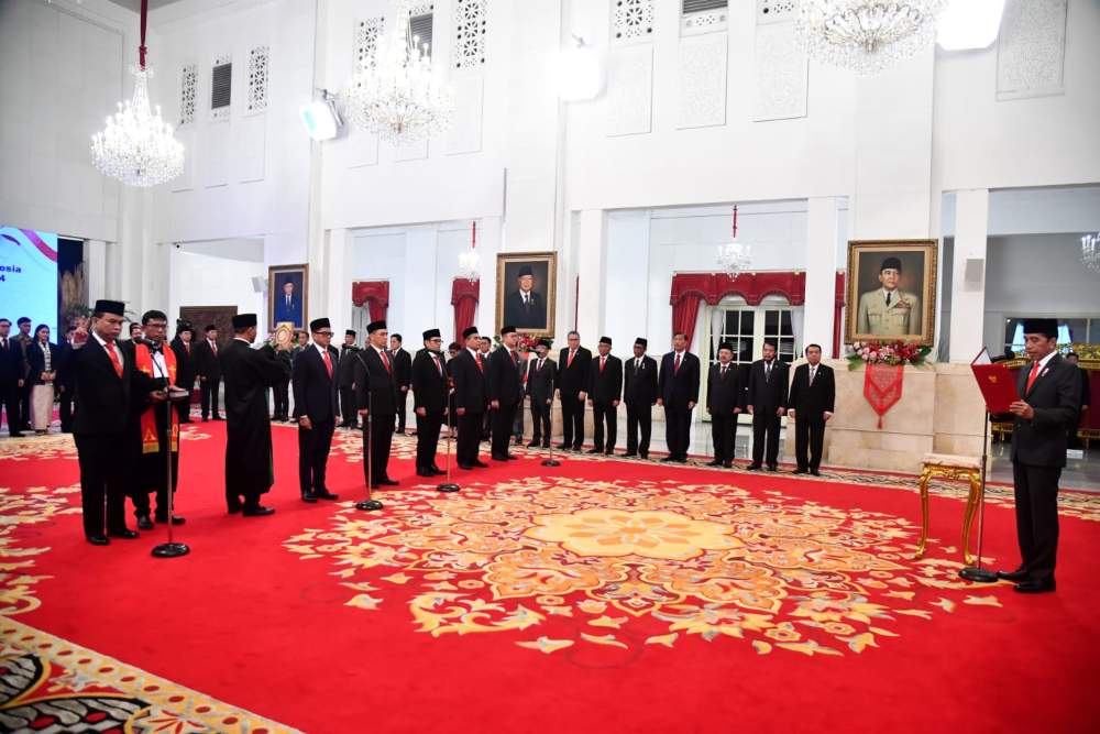 Jokowi melakukan reshuffle kabinet, Senin (17/7/2023) - Biro Pers Sekretariat Presiden/Rusman