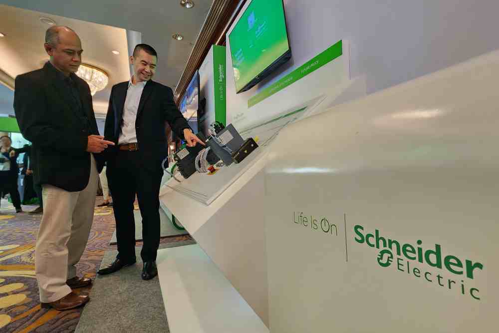  Schneider Electric Perluas Potensi Pasar di Jatim