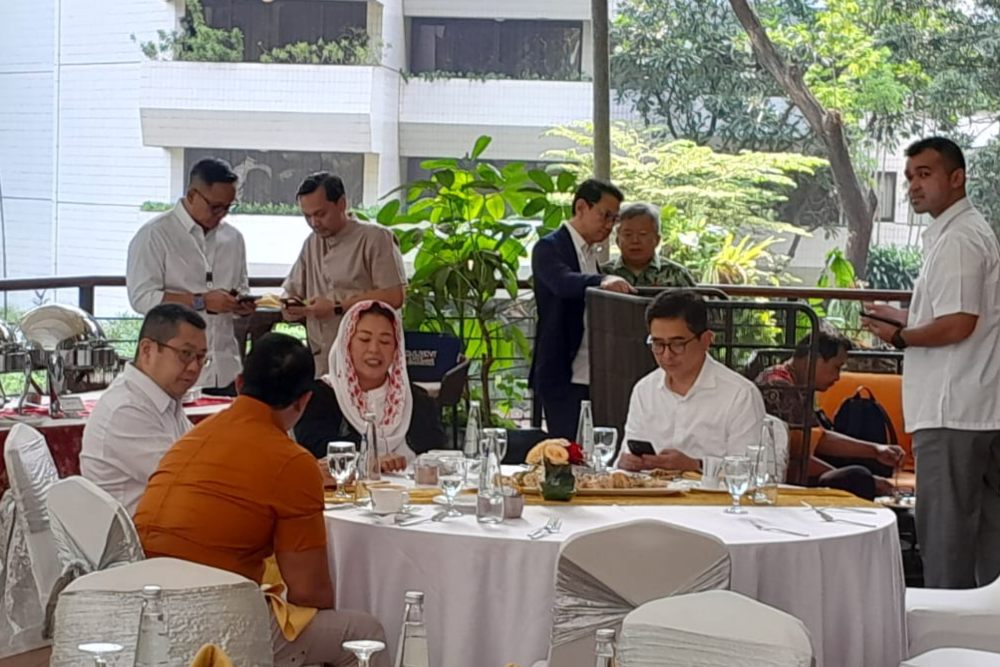  Yenny Wahid Makan Siang Bareng Pimpinan TPN Ganjar-Mahfud Jelang Deklarasi Dukung Capres Cawapres