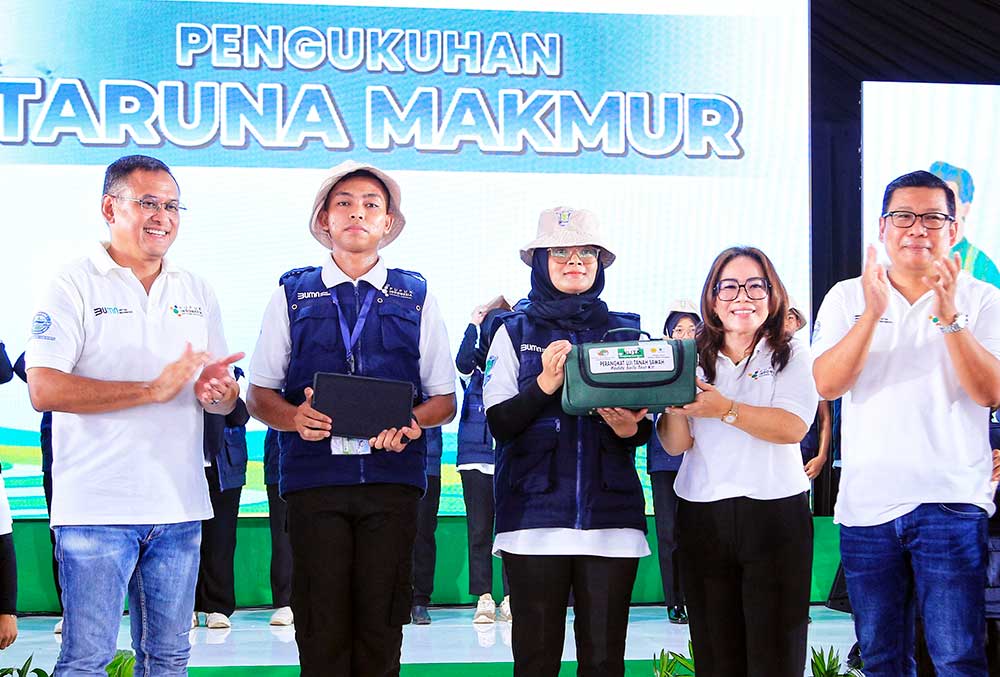  PT Pupuk Indonesia (Persero) Lantik Para Mahasiswa Menjadi Taruna Makmur