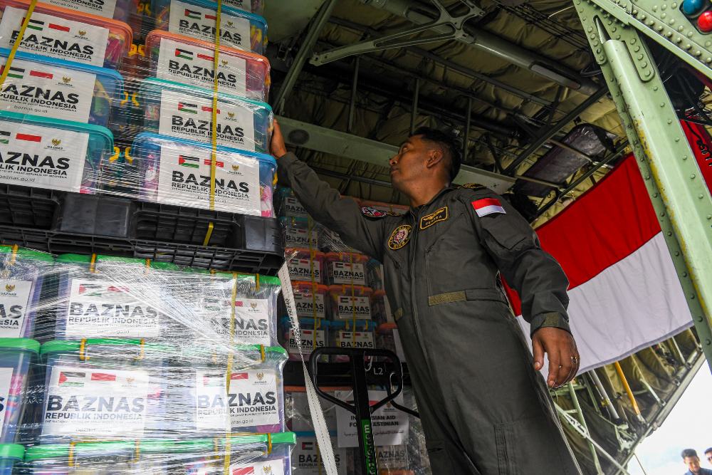  Bantuan Kemanusiaan Indonesia untuk Gaza Tiba di Bandara El Arish