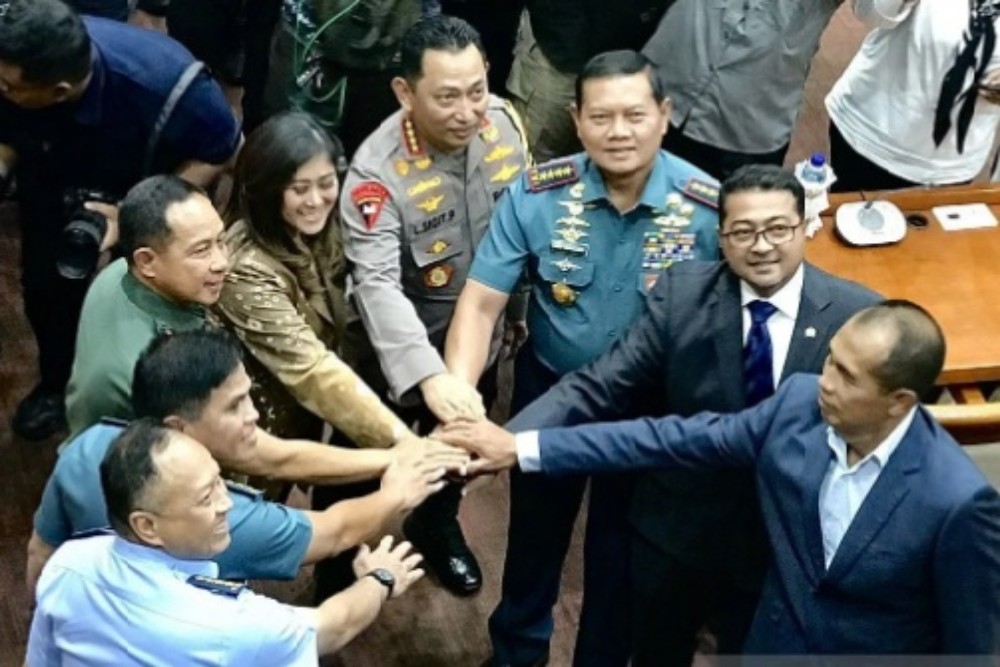  DPR Gelar Pendalaman Uji Kepatutan dan Kelayakan Calon Panglima TNI Secara Tertutup