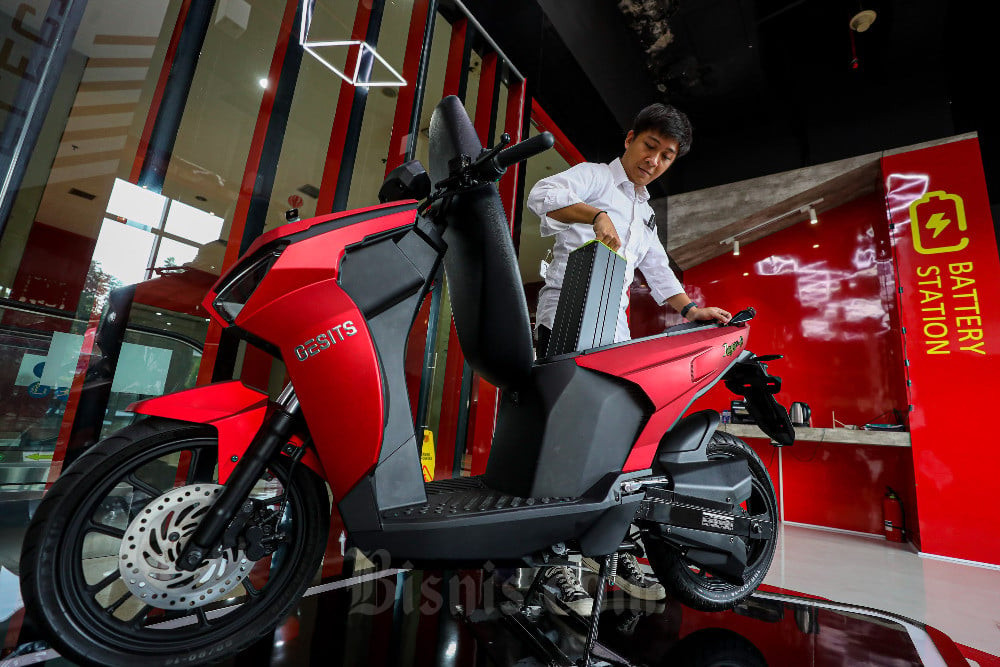  Subsidi Ekstra Motor Listrik Makin Menarik