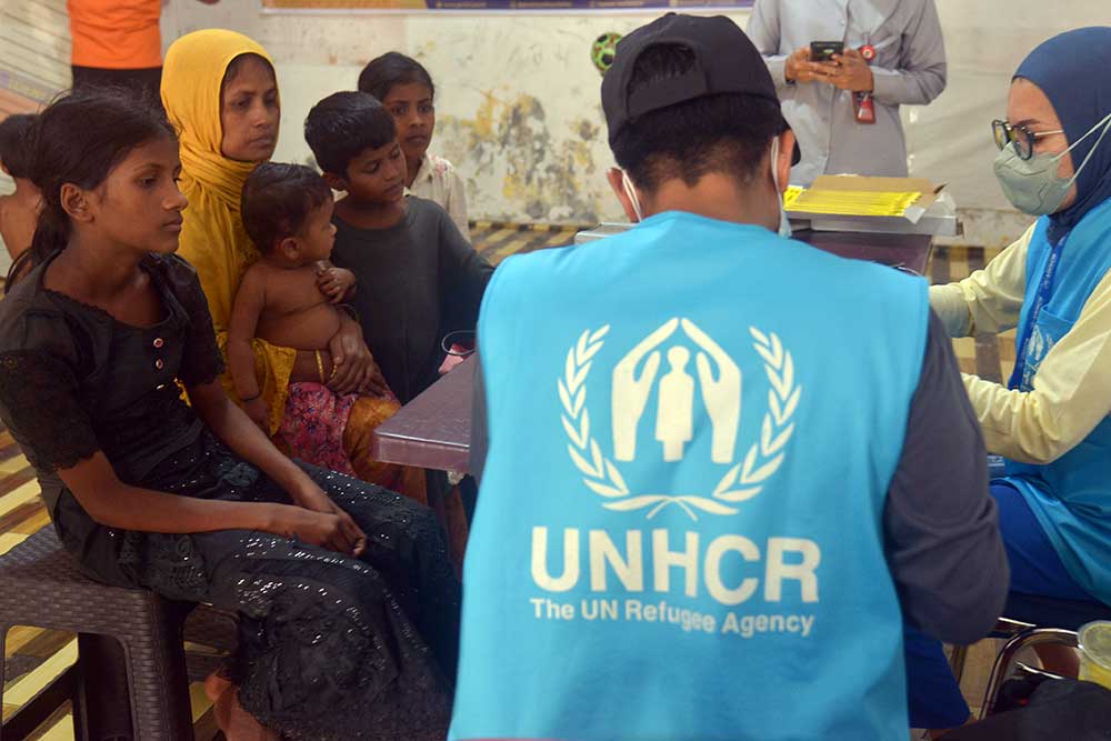  UNHCR Melakukan Identifikasi Pada Imigran Etnis Rohingya Yang Terdampar di Aceh