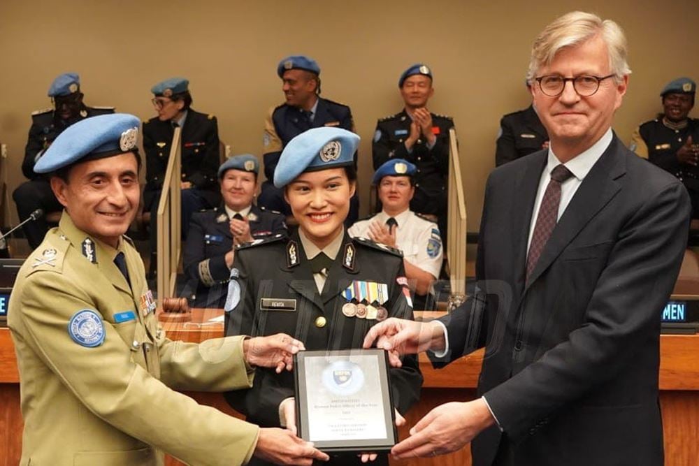  Polwan Briptu Renita Rismayanti Terima Penghargaan Polisi Wanita Terbaik Tahun 2023 dari PBB