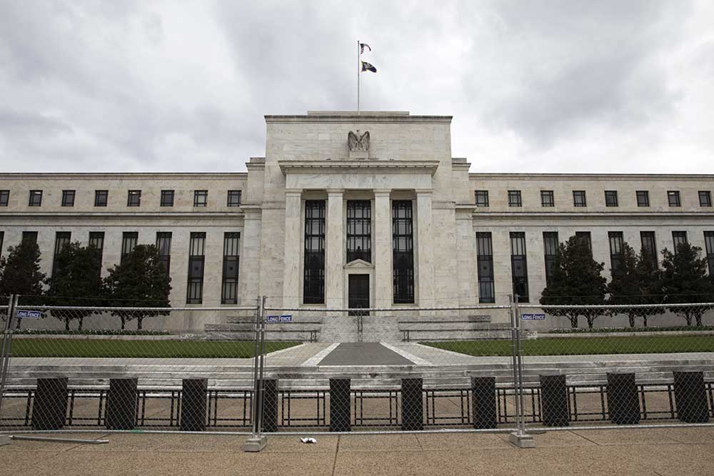  Sinyal Kuat The Fed Bakal Tahan Suku Bunga Acuan per Desember 2023