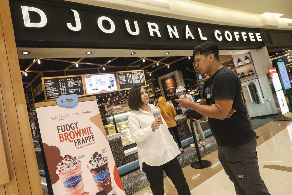  Inovasi Baru, Djournal Coffee dan Fudgybro Hadirkan Brownie Viral Versi Minuman