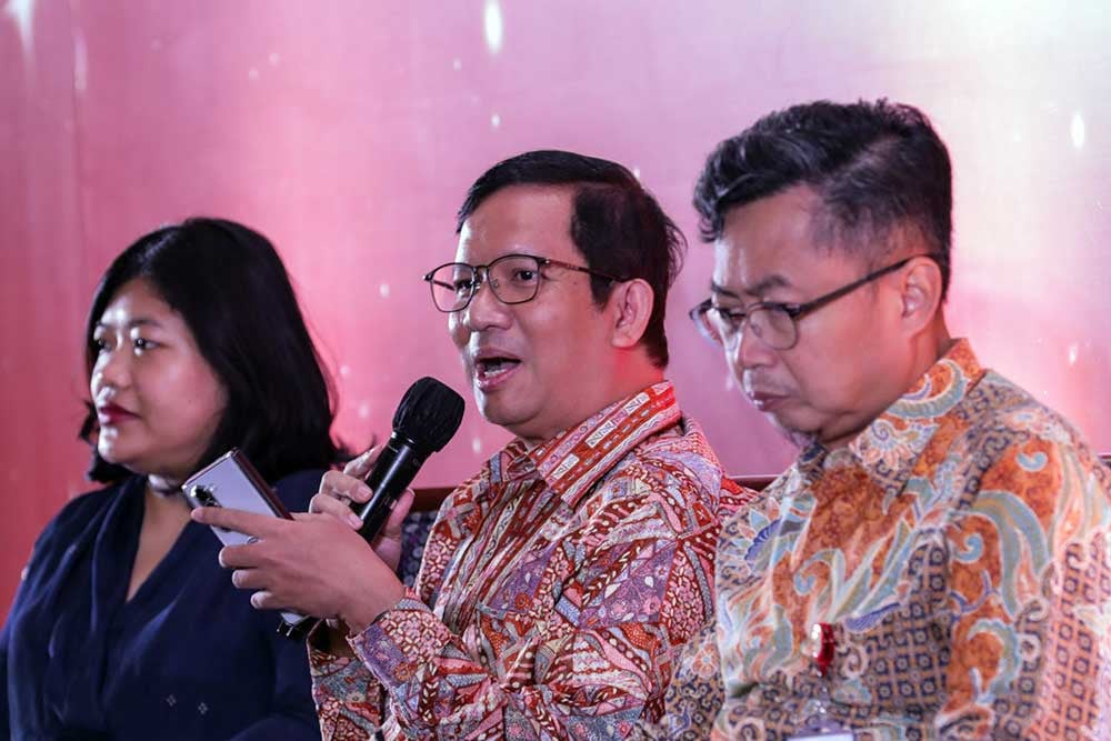  Pemangkasan Bunga Pinjol Produktif Beratkan Industri, OJK: Masih Untung!