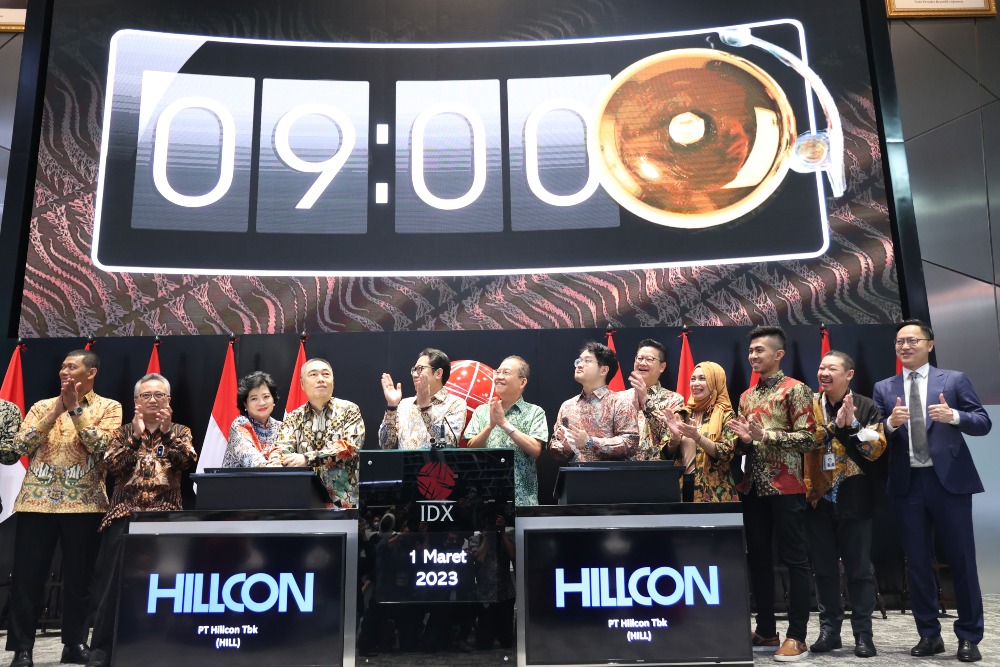 PT Hillcon Tbk. (HILL) mencatatkan saham perdana di Bursa Efek Indonesia (BEI) pada Rabu (1/3/2023)/Dok.BEI.
