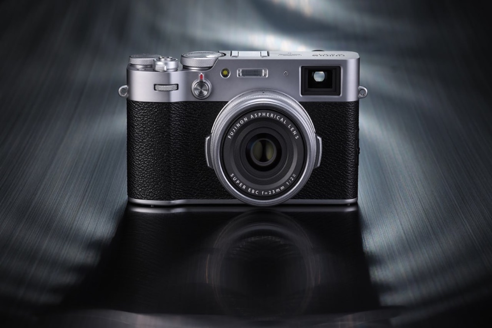  Fujifilm X100V, Kamera Mirrorless yang Mampu Tangkap Gambar Sangat Detail