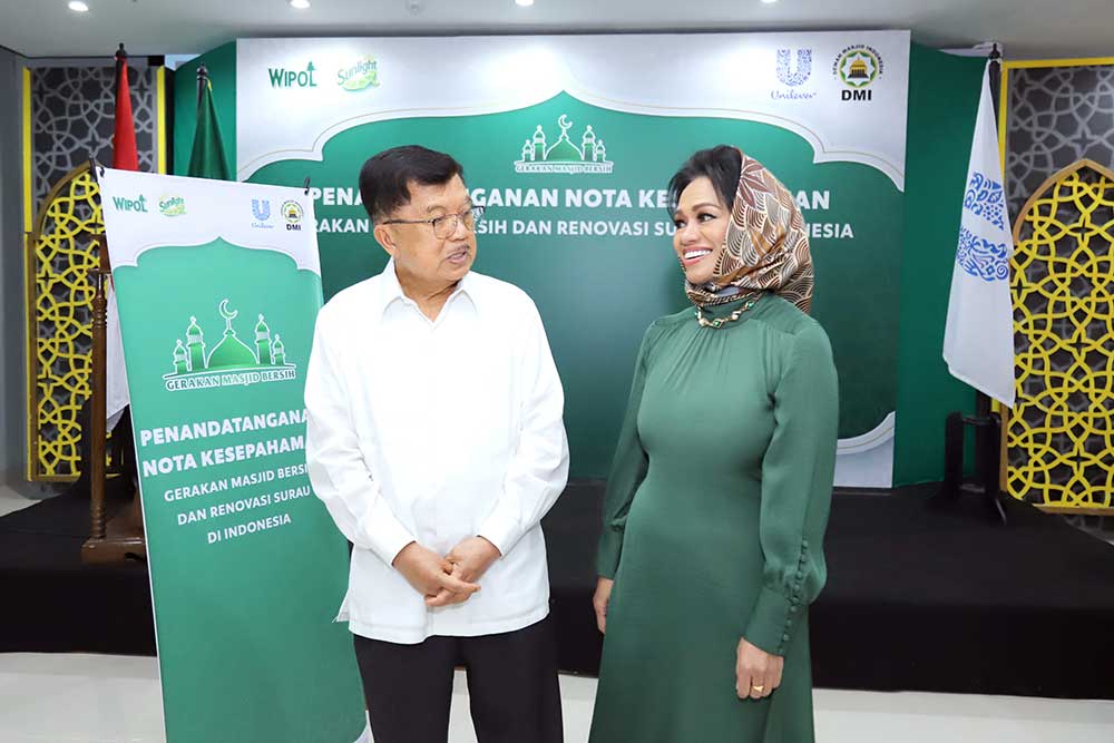  Unilever Indonesia dan Dewan Masjid Indonesia Renovasi 90 Surau di Berbagai Wilayah Indonesia