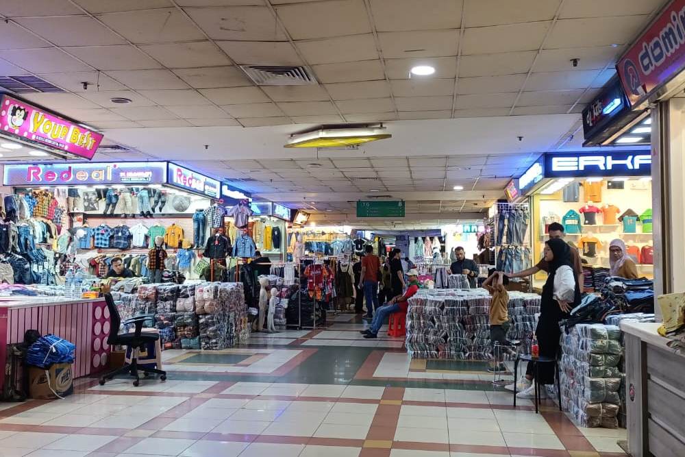  Pedagang Lokal Pasrah TikTok Shop Mau Buka Lagi di RI