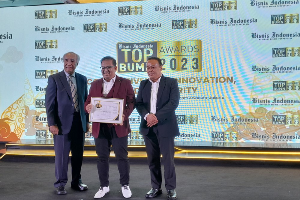  Pegadaian Raih 2 Penghargaan Bisnis Indonesia TOP BUMN Awards 2023