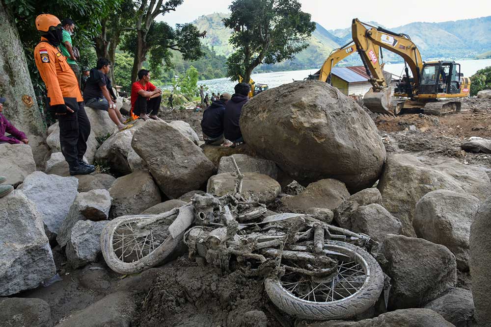  Pencarian Korban Tanah Longsor di Sumatra Utara Masih Dilakukan