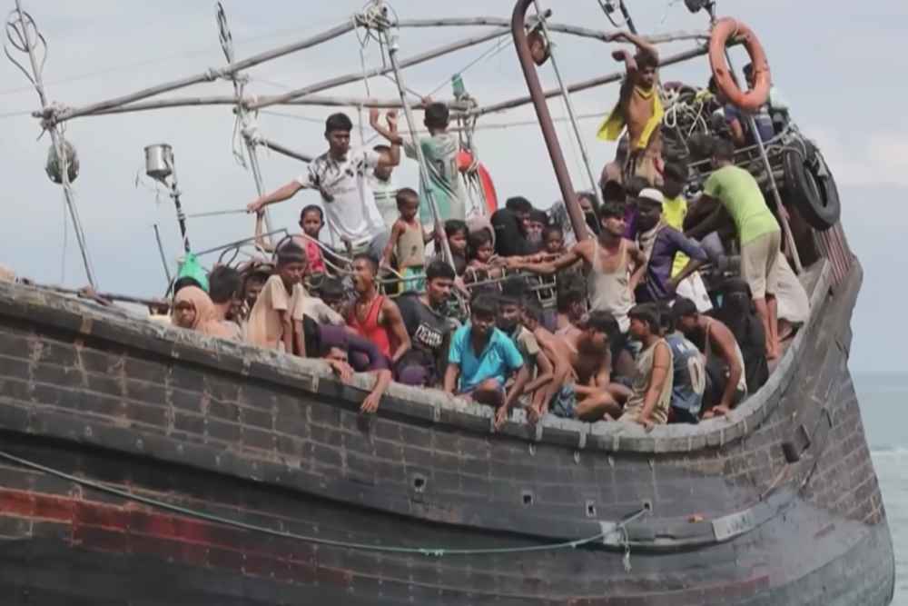  Misteri Kapal Tua yang Ditumpangi Pengungsi Rohingya