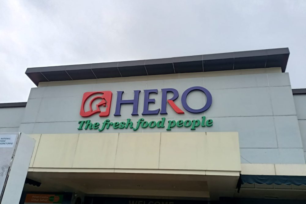 Hero Supermarket Taman Alfa, Jakarta Barat - BISNIS/Ni Luh Angela.