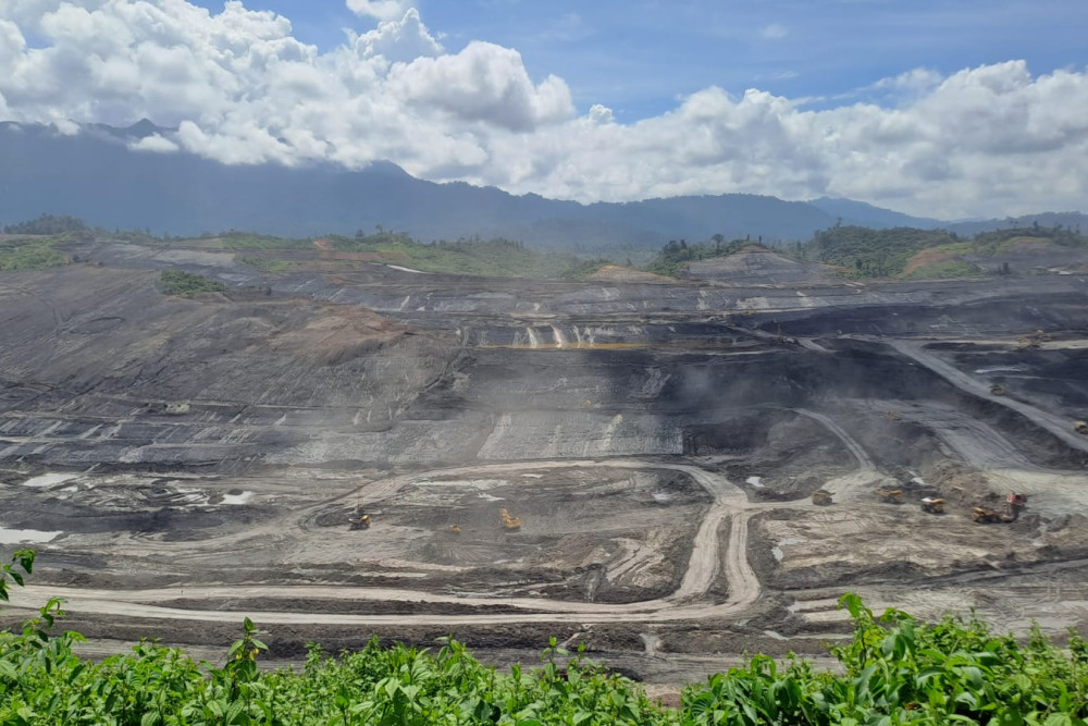 TATA  KELOLA PERUSAHAAN BATU BARA : Menanti Perpanjangan Konsesi di Bumi Batiwakkal
