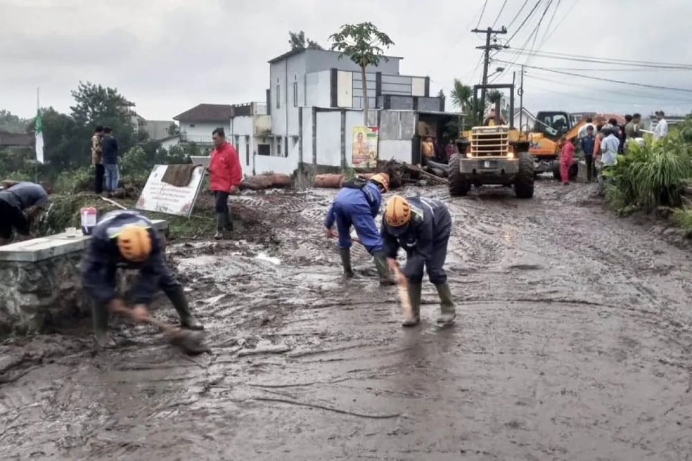  Hujan Picu Banjir di Dusun Junggo Kota Batu