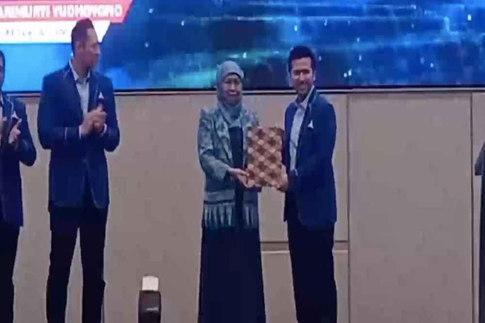  Partai Demokrat Usung Khofifah-Emil Dardak di Pilgub Jatim 2024