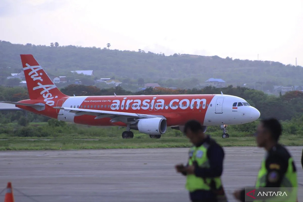  Air Asia Terbangi Rute Bali ke Kupang