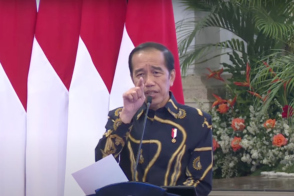  Rocky Gerung Sarankan PDIP Tiru BEM UGM, Nobatkan Jokowi Jadi Kader Paling Memalukan