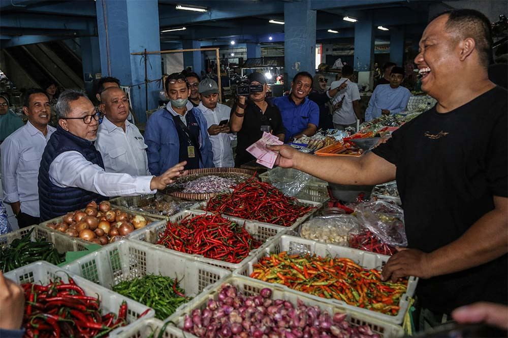  Kunjungan Kerja Menteri Perdagangan di Pasar Bulu Semarang