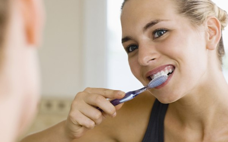  Menyikat Gigi Setiap Hari Dapat Kurangi Risiko Pneumonia