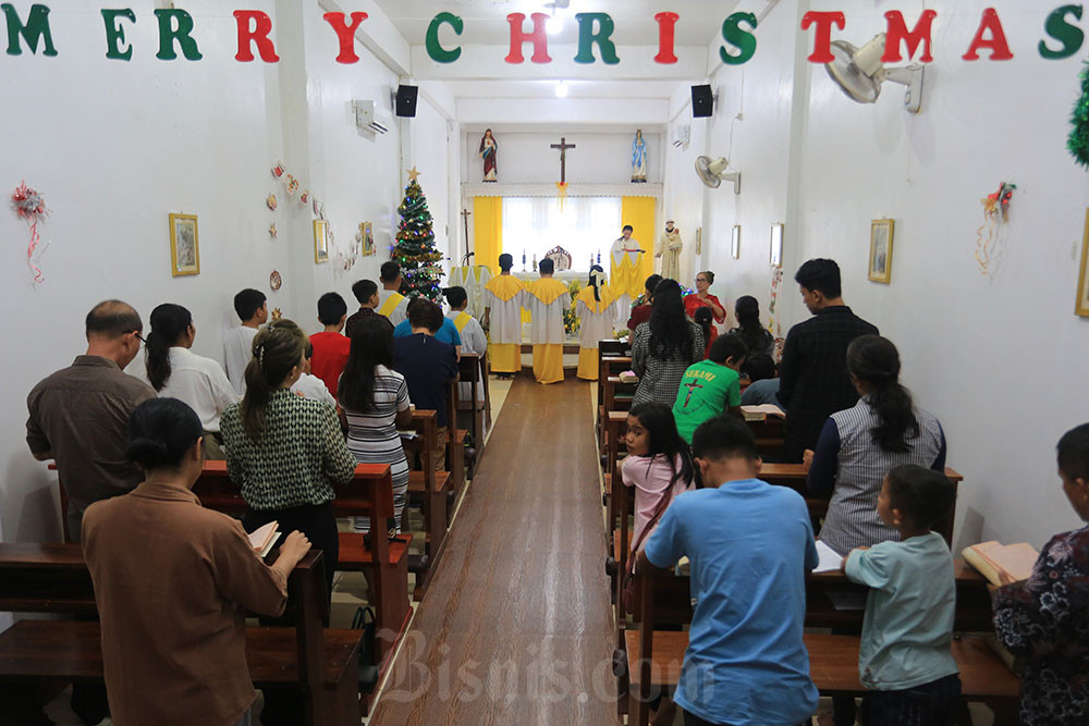  Ibadah Misa Hari Raya Natal di Aceh Barat