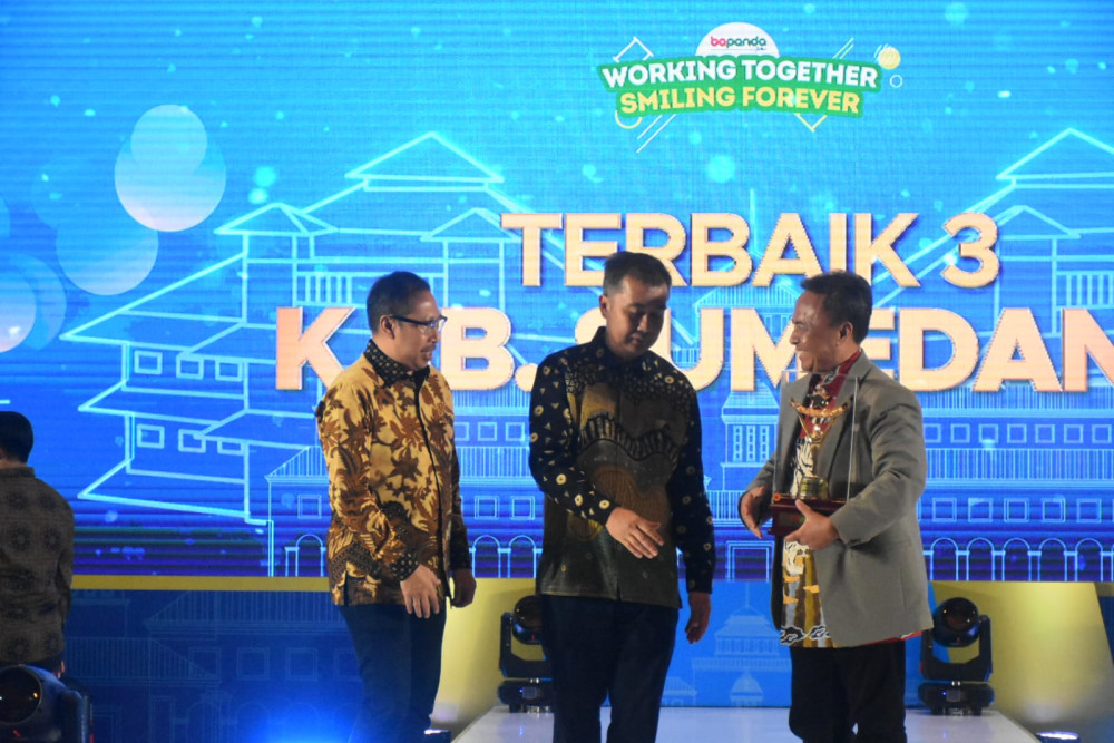  Warganya Taat Bayar Pajak, Pemkab Sumedang Sabet Anugerah Philothra