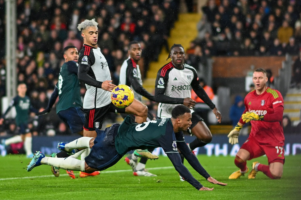  Hasil Liga Inggris: Ditekuk Fulham, Arsenal Melorot ke Posisi 4