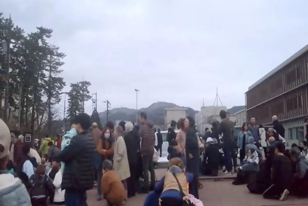  Update Gempa Jepang 7,6 SR: 6 Orang Meninggal, 40 Orang Terluka