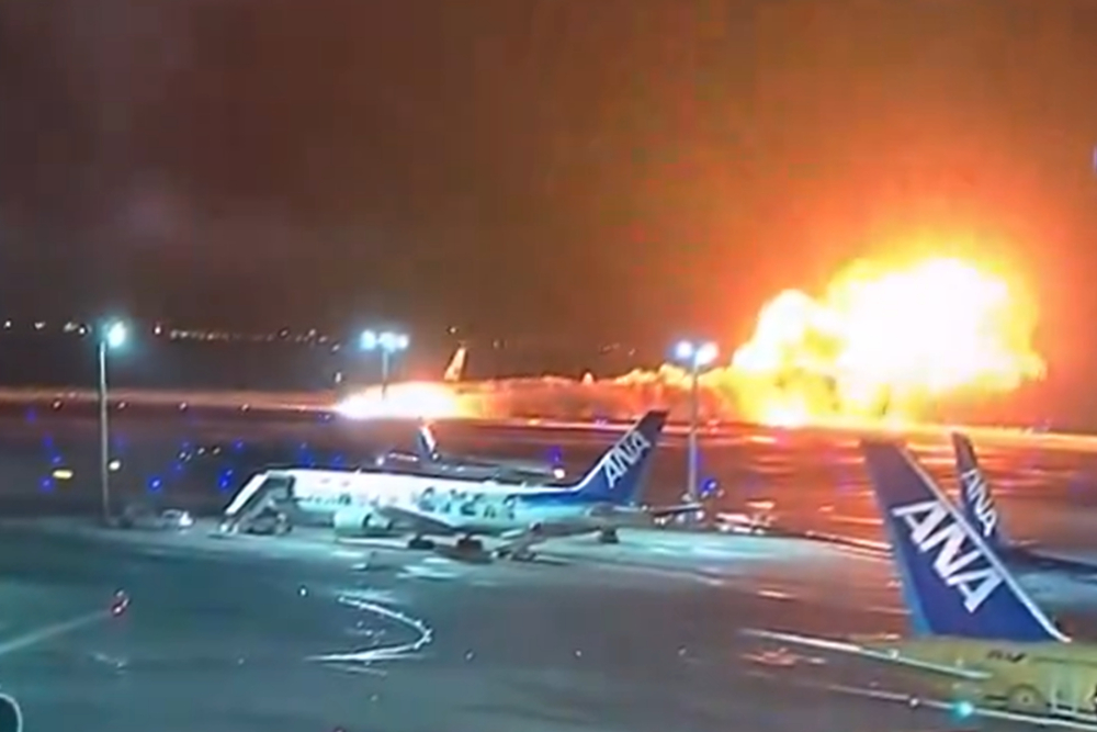  Japan Airlines Masih Cek Kerusakan Pesawat Pasca Terbakar di Bandara Haneda Tokyo