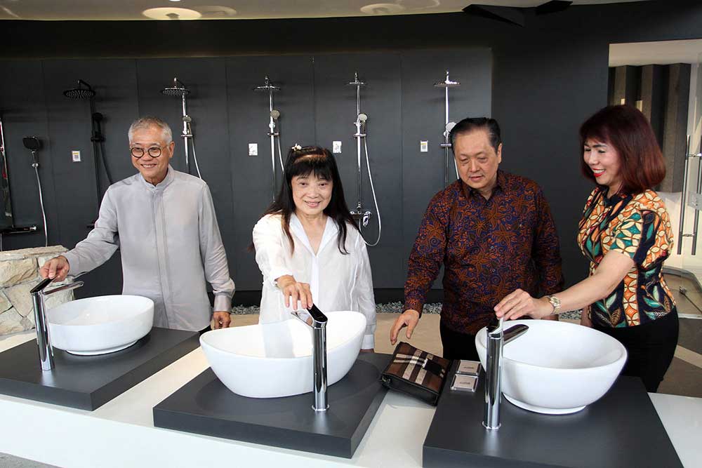  Grand Opening Showroom Homestory Terbaru