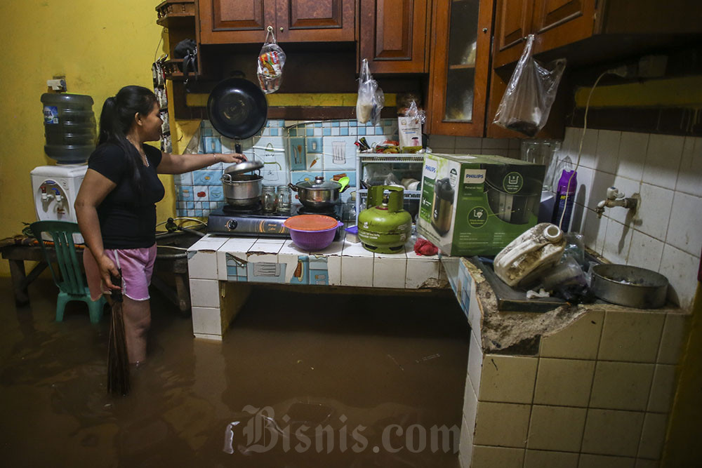  Banjir di Tangerang Selatan Akibatnya Drainase Buruk
