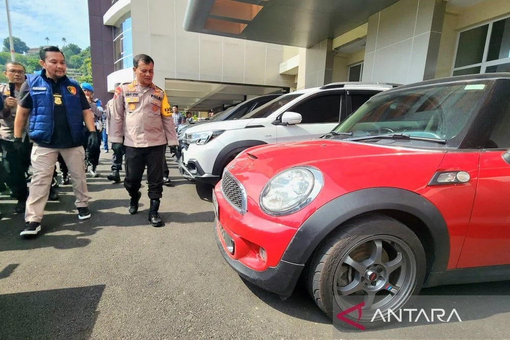  Komplotan Penjual Mobil Tanpa Dokumen di Pati Ditangkap