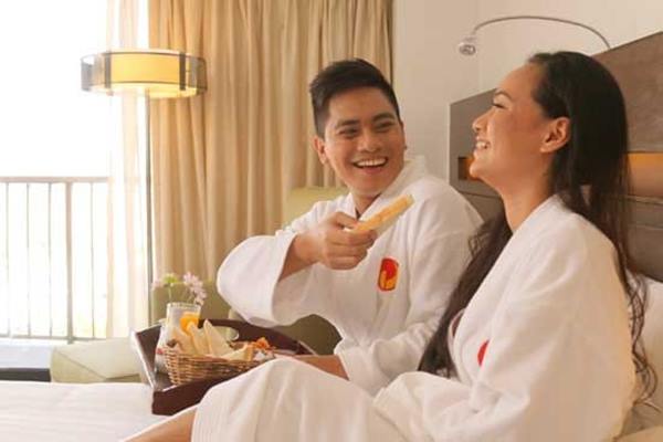  Cara Perkuat Bonding Keluarga Saat Staycation