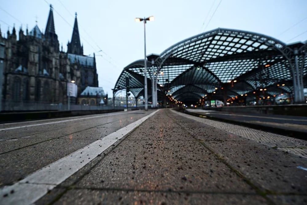  Laporan dari Frankfurt: Serikat Pekerja Kereta Api Jerman Mogok Massal