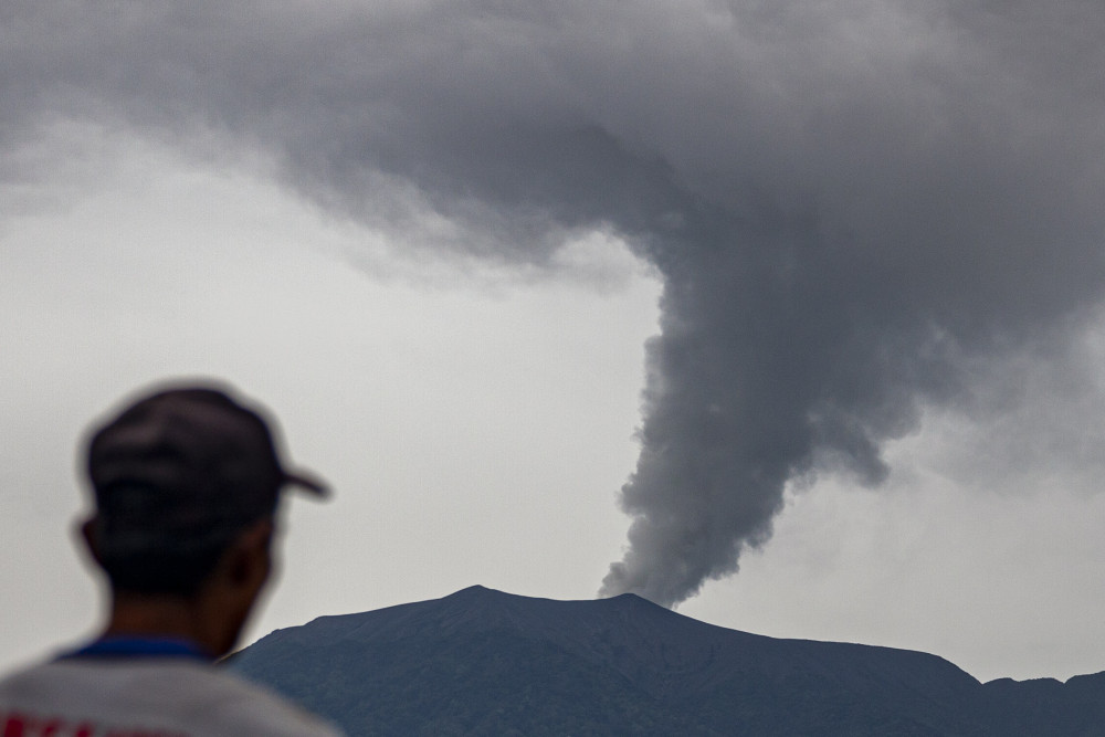  Hasil Pemantauan PVMBG: Tipe Erupsi Gunung Marapi Sumbar Kini Menjadi Magmatik