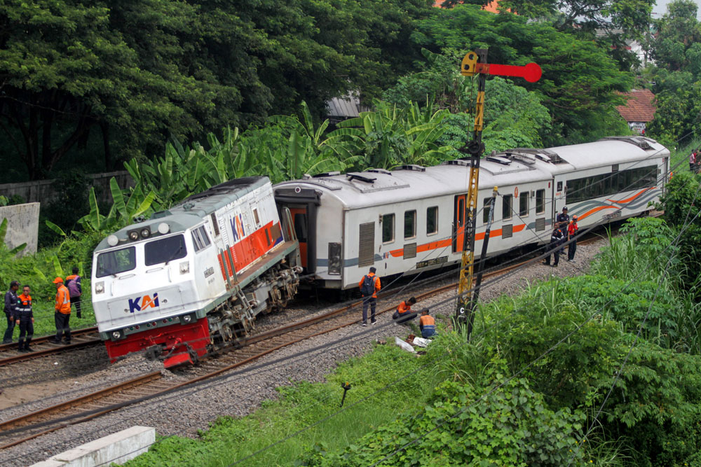  Kereta Api Pandalungan Anjlok di Sidoarjo Jawa Timur