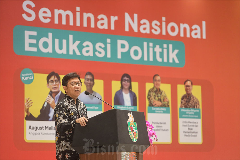  Seminar Nasional Edukasi Politik Ajak Masyarakat Kawal Pemilu