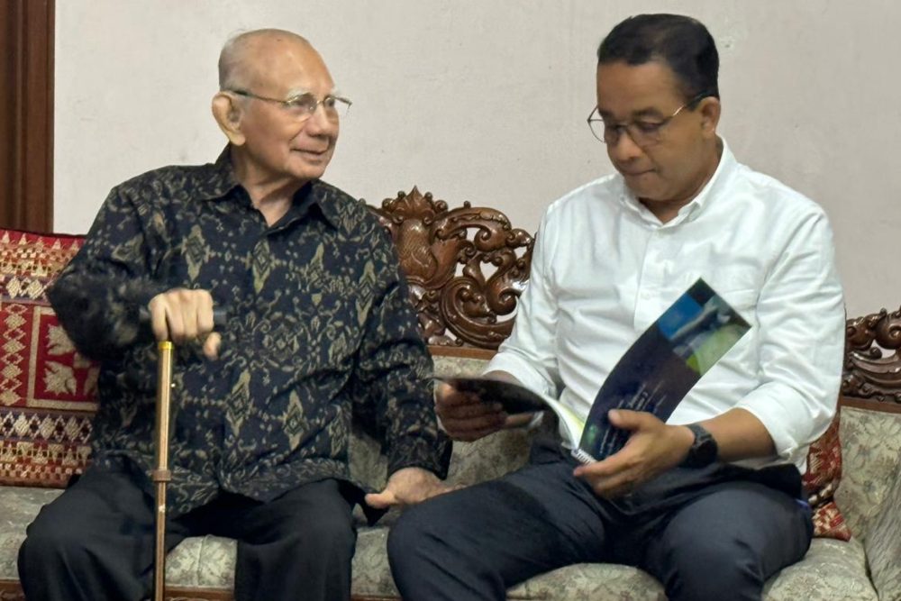  Anies Bertemu Emil Salim, Dapat 2 Titipan Masalah yang Harus Diselesaikan