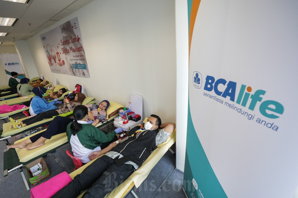  BCA Life Bersama PMI Gelar Donor Darah