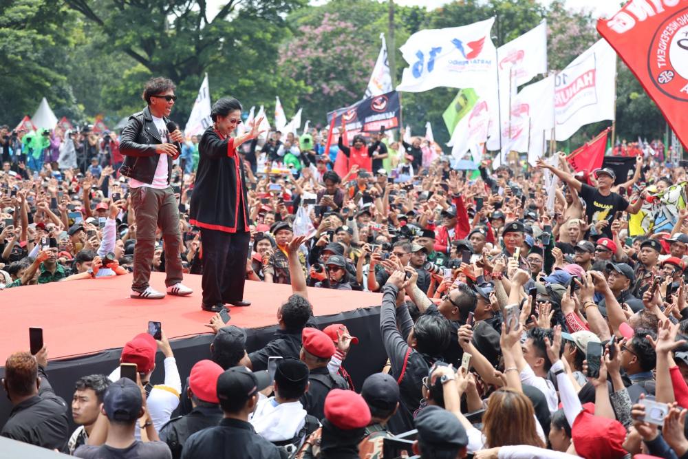  Slank Bakal Hibur 250.000 Massa Konser Salam Metal Ganjar-Mahfud di GBK