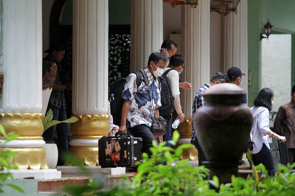  KPK Geledah Rumah Dinas Bupati Sidoarjo