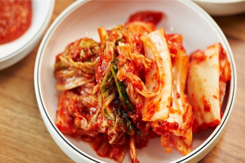  Ternyata, Kimchi Bisa Bantu Turunkan Berat Badan
