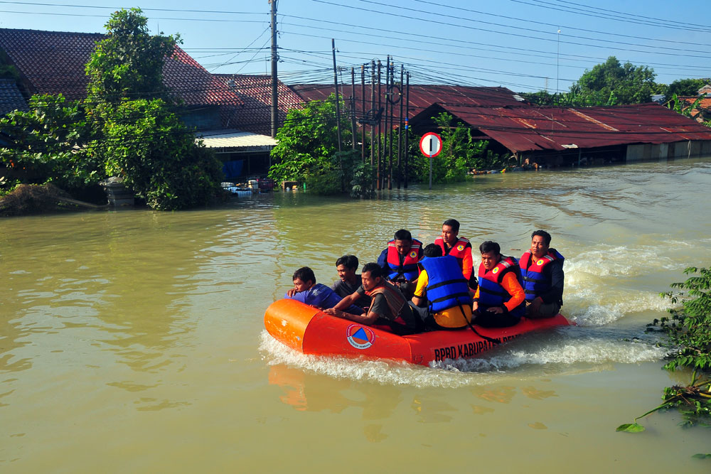  Jalan Pantura Denak-Kudus Masih Terputus Akibat Banjir