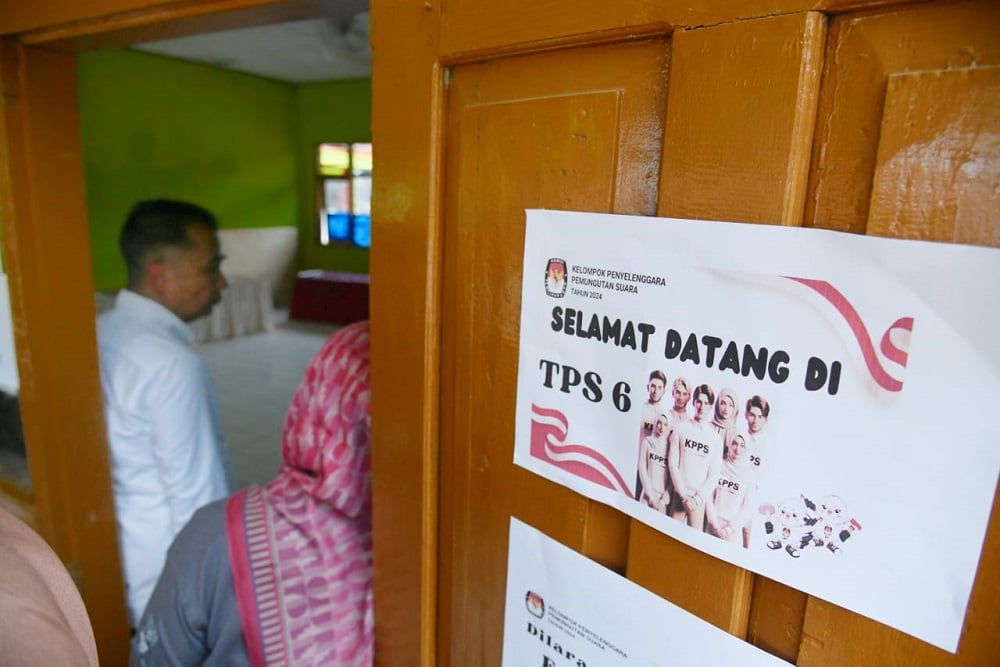  183 Petugas KPPS di Kota Bandung Ditangani Medis, Alami Kelelahan hingga Sakit Kepala