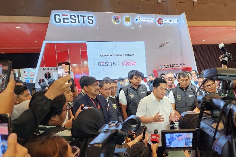  IIMS 2024, Erick Thohir Ikut Luncurkan Motor Listrik Gesits Garuda