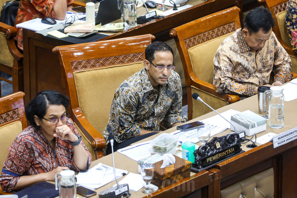  Komisi 10 DPR Raker Dengan Mendikbudristek Bahas Pagu Alokasi Anggaran TA 2024