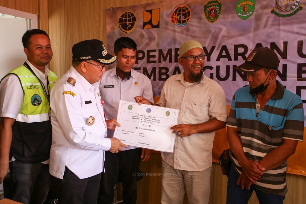  Penyerahan Ganti Rugi Tahap Kedua Pembangunan Bandara VVIP IKN di PPU